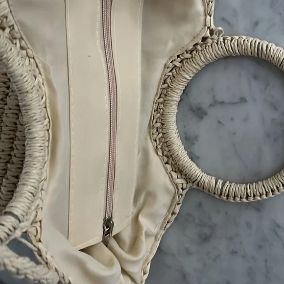 Lulla Collection Woven Rattan Handbag with shoulder strap - Picture 6 of 7